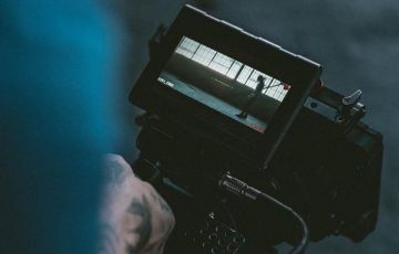 制作企業(yè)宣傳片的技巧及字母表現方式